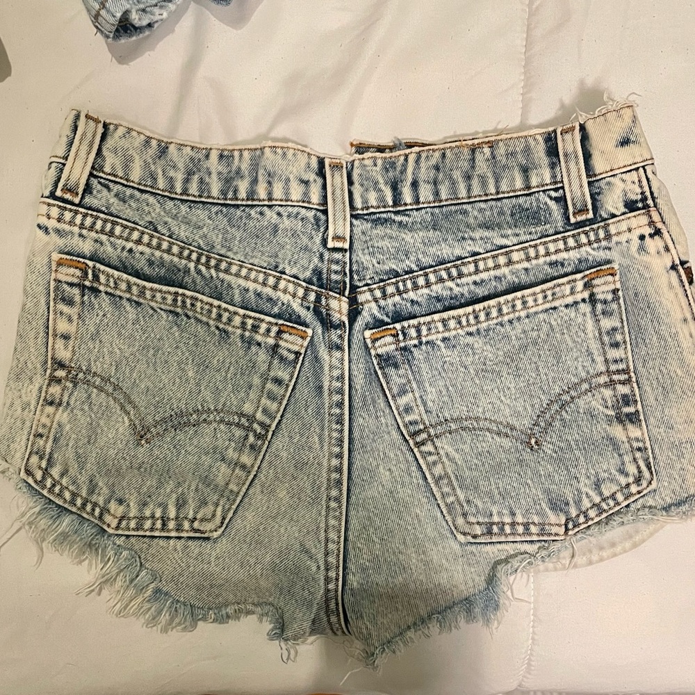 Vintage Levi cutoff shorts
